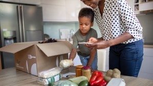 How HelloFresh Menus Help You Prep Healthy Weeknight Meals